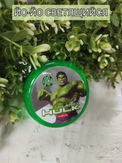 Отзыв на Игрушка йо-йо светящийся yo-yo с любимыми героями MARVEL