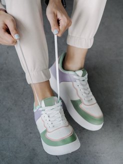 Отзыв на Кроссовки