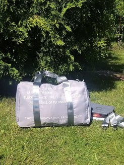 Распродажа .