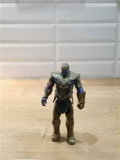Отзыв на Фигурка Игрушка Marvel Мстители Халк, Человек Паук, Танос, Черная Пантера,Тор, Капитан Америка,15 см