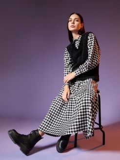 Распродажа .